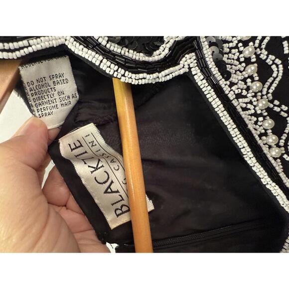 Blacktie by E.G. Cassini Black and Silver Beaded Evening Dress Medium - Picture 4 of 7